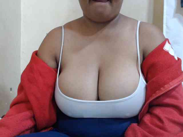 Anialove webcam