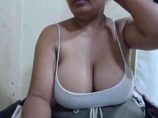 Anialove webcam