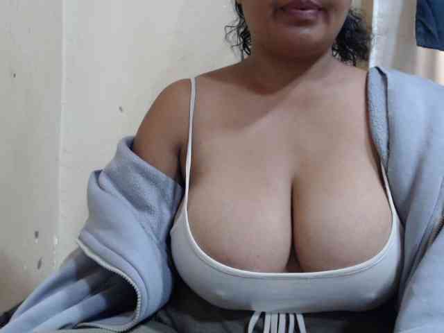 Anialove webcam