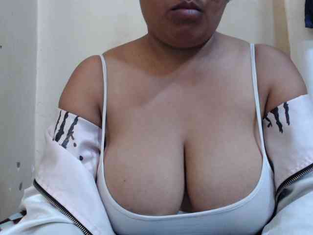Anialove webcam