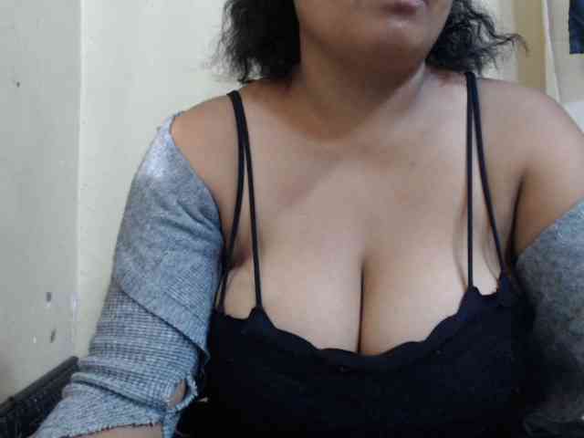 Anialove webcam