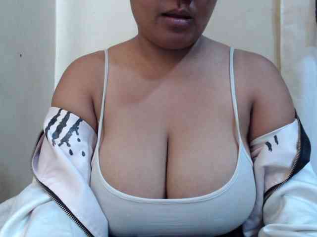 Anialove webcam