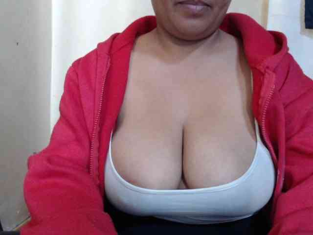 Anialove webcam