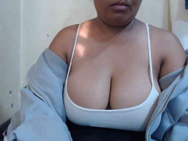 Anialove webcam