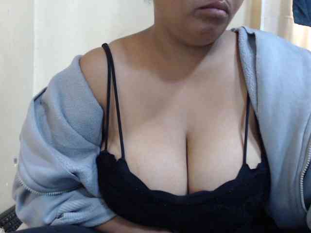 Anialove webcam