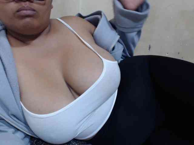 Anialove webcam