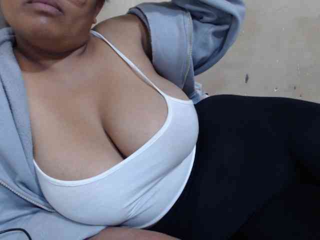 Anialove webcam