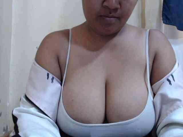 Anialove webcam