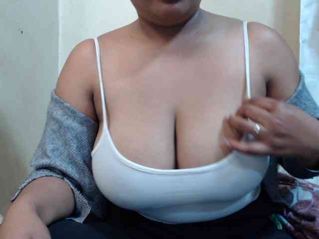 Anialove webcam