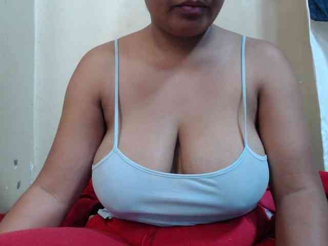 Anialove webcam