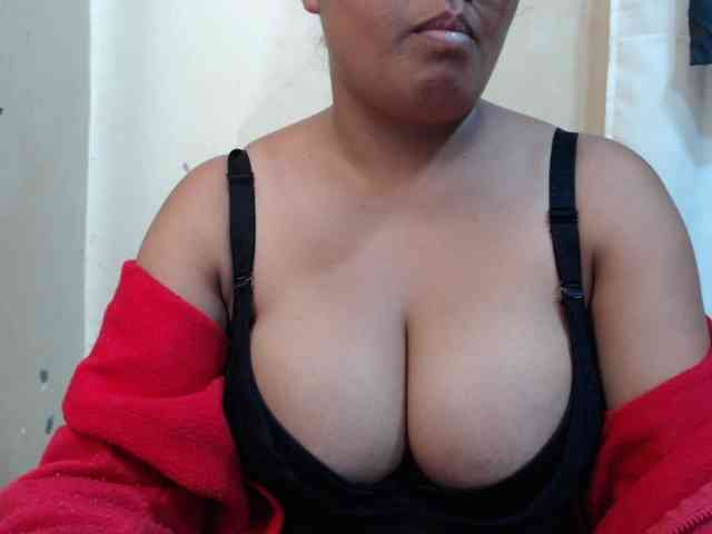 Anialove webcam