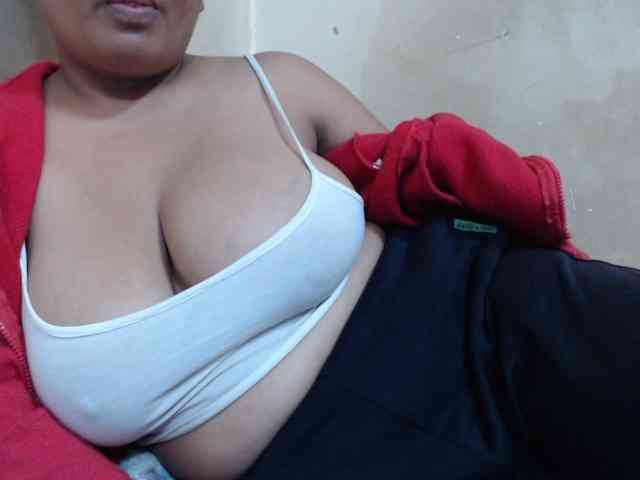 Anialove webcam
