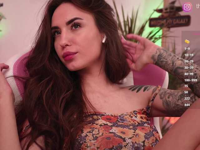 IzabellaOne live cam on BongaCams
