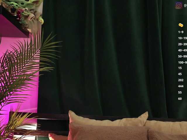 IzabellaOne's BongaCams show and profile