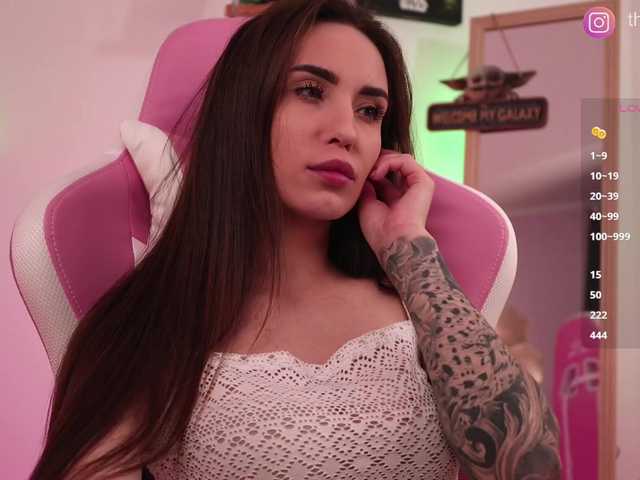 IzabellaOne live cam on BongaCams
