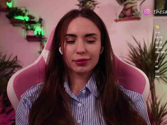 IzabellaOne Live Webcam on BongaCams