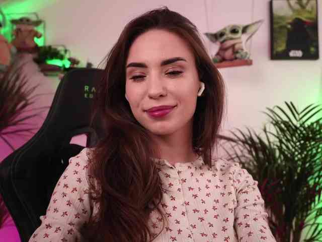 IzabellaOne Sex Cam Show