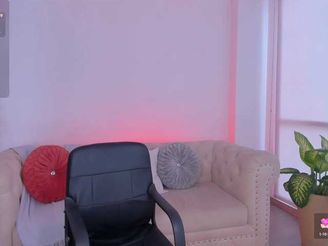 MeganScott live cam on BongaCams