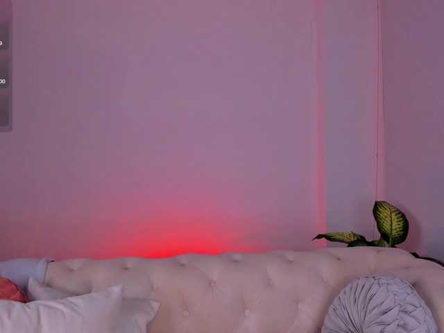 MeganScott live cam on BongaCams