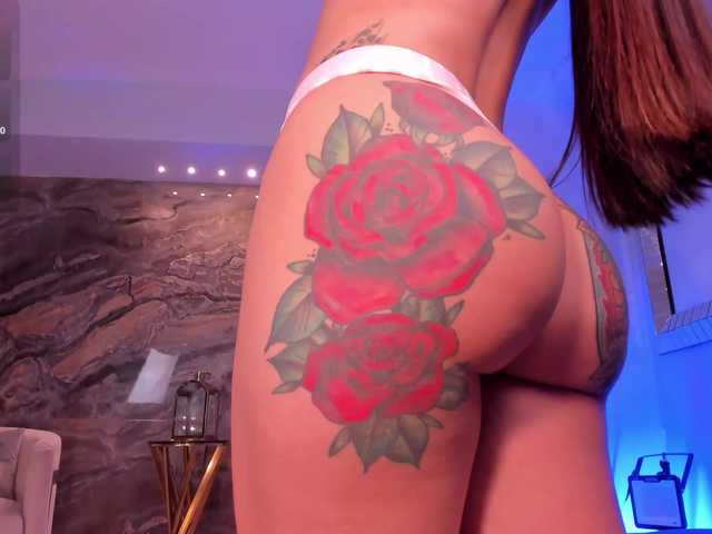 MeganScott Live Cam on BongaCams