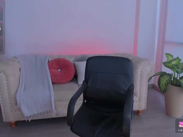 MeganScott live cam on BongaCams