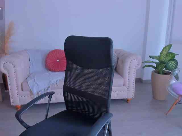 MeganScott webcam