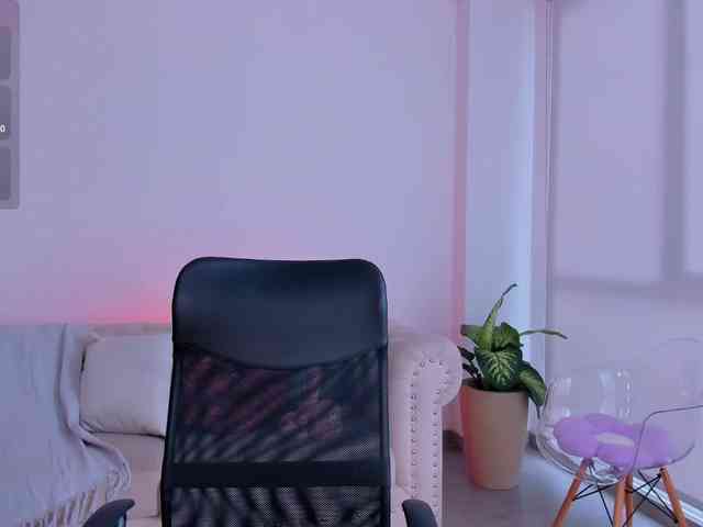 MeganScott webcam