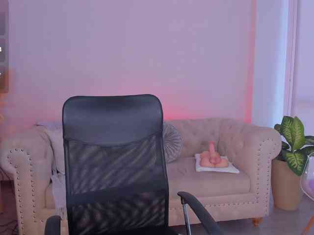 MeganScott webcam