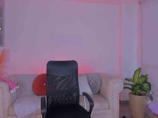 MeganScott webcam