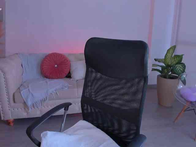 MeganScott webcam