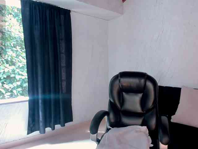 MeganScott webcam