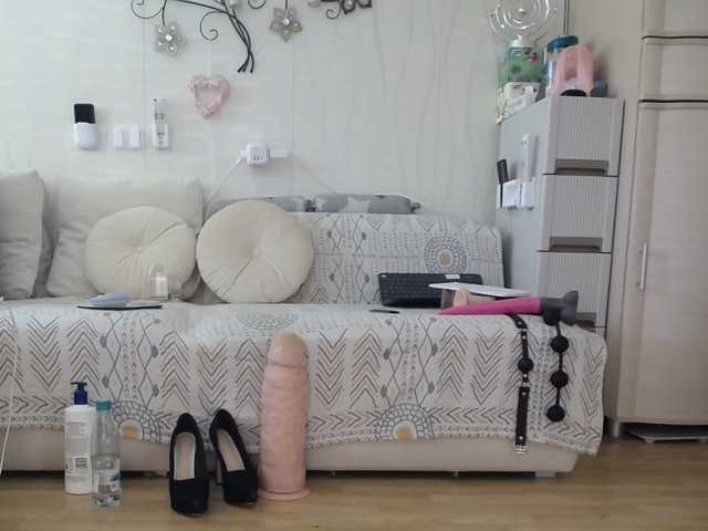 Sex chat gratuit in direct cu Kamila5555555 pe BongaCams