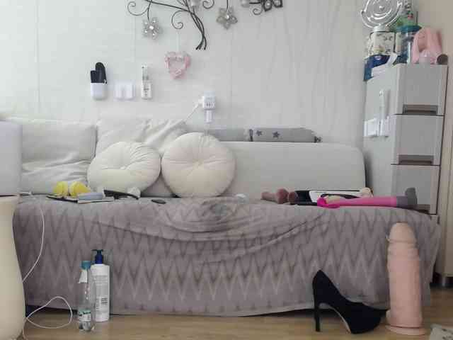 Kamila5555555 webcam