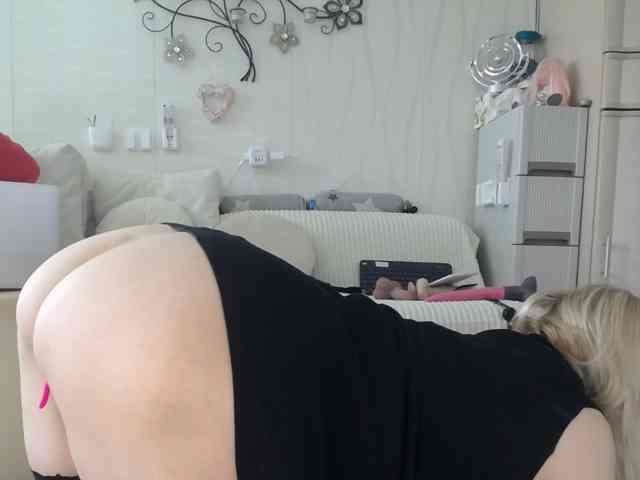 Kamila5555555 webcam
