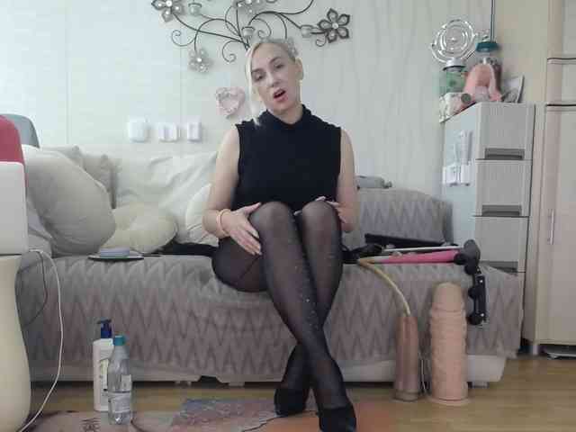 Kamila5555555 webcam