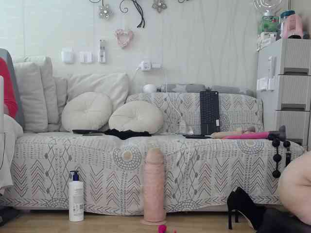 Kamila5555555 webcam