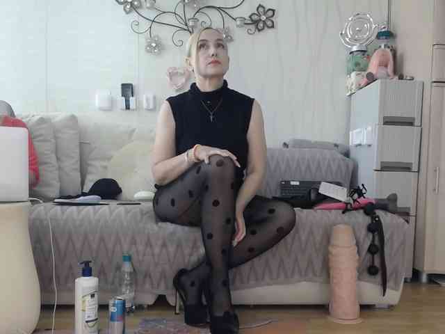 Kamila5555555 webcam