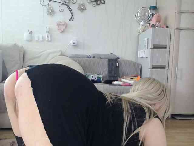 Kamila5555555 webcam