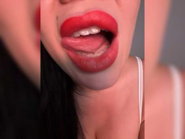 Sugardi live cam