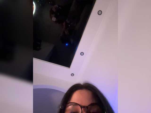 DianaCharming live cam on BongaCams