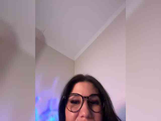 DianaCharming Sex Cam Show