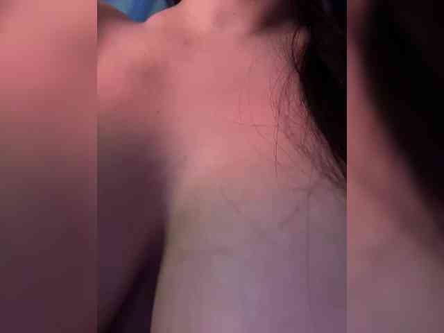 DianaCharming Live Webcam on BongaCams