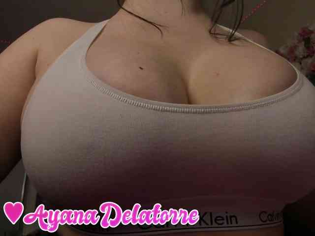 AyanaXOXO webcam