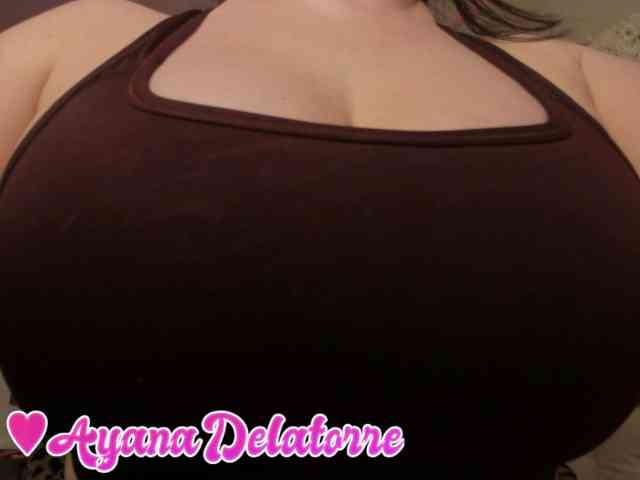 AyanaXOXO webcam