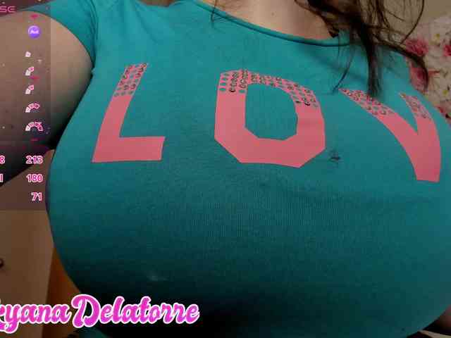 AyanaXOXO webcam