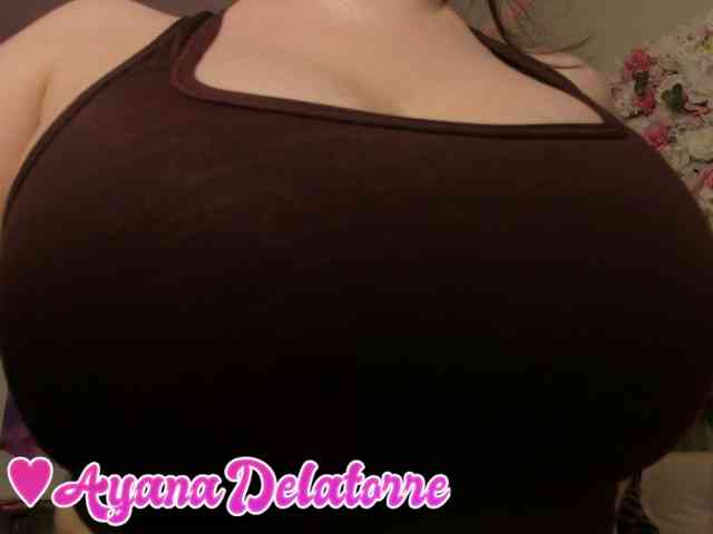 AyanaXOXO webcam