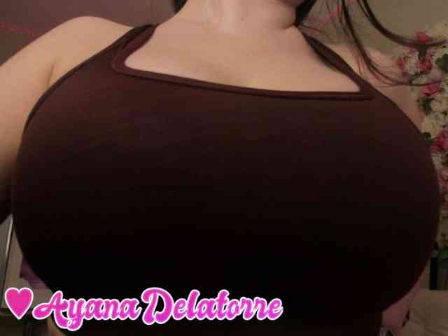 AyanaXOXO webcam