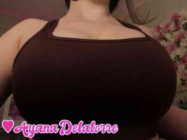AyanaXOXO webcam