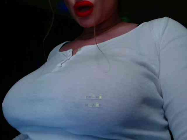 xNiMFAMANKAx webcam