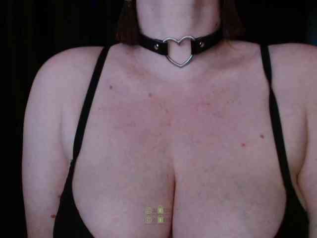 xNiMFAMANKAx webcam